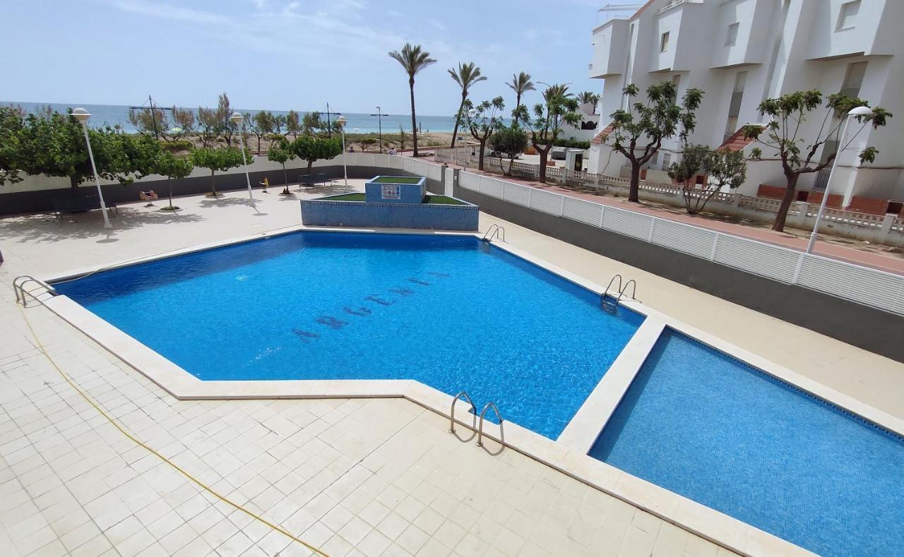 Apartamento En La Playa Con Piscina Peñíscola Екстериор снимка
